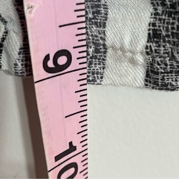 Toddler Girls Jessica Simpson Smocked Striped Jumpsuit Size 4T Gray & White - Picture 10 of 13